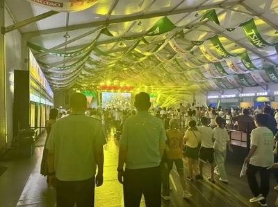 大連市文化和旅游局 文旅動態(tài) 我護航,你嗨“啤”,大連啤酒節(jié)文化市場執(zhí)法保駕護航